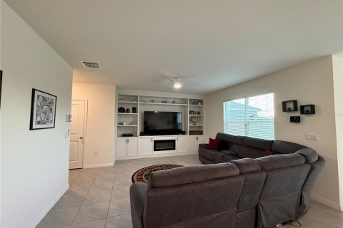House in Plant City, Florida 3 bedrooms, 185.25 sq.m. № 2198350 - photo 6
