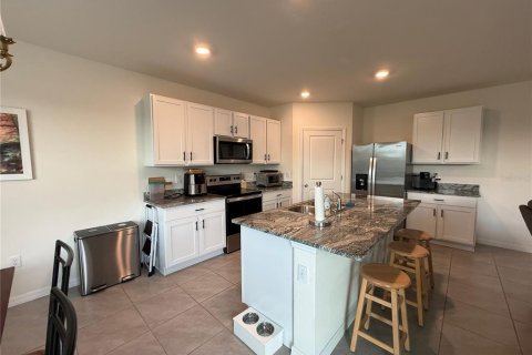 House in Plant City, Florida 3 bedrooms, 185.25 sq.m. № 2198350 - photo 11