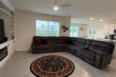 House in Plant City, Florida 3 bedrooms, 185.25 sq.m. № 2198350 - photo 5