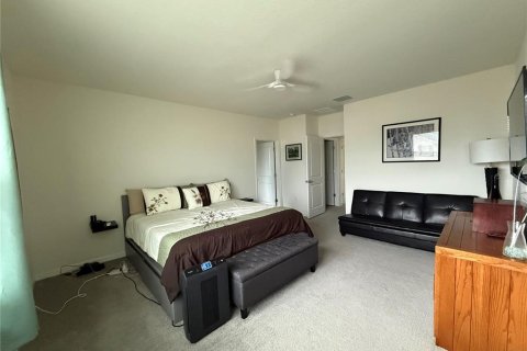 House in Plant City, Florida 3 bedrooms, 185.25 sq.m. № 2198350 - photo 21