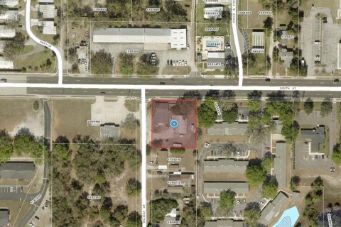 Propiedad comercial en venta en Leesburg, Florida, 221.01 m2 № 1597724 - foto 9
