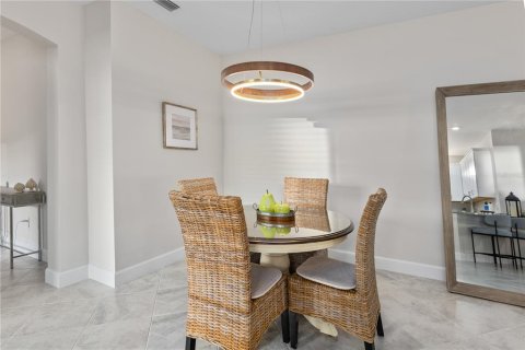 Casa en venta en Port Charlotte, Florida, 2 dormitorios, 144.37 m2 № 1734637 - foto 3