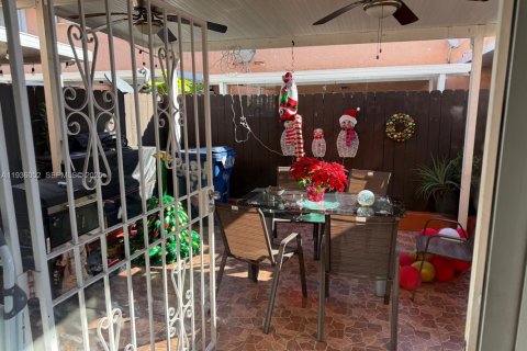 Copropriété à louer à Miami, Floride: 2 chambres, 94.76 m2 № 1994485 - photo 27