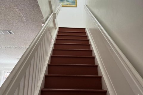 Copropriété à louer à Miami, Floride: 2 chambres, 94.76 m2 № 1994485 - photo 11