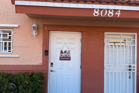 Condo à Miami, Floride, 2 chambres  № 1994485