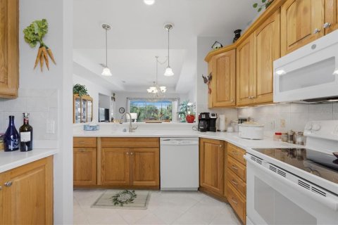 Villa ou maison à vendre à Port Charlotte, Floride: 3 chambres, 195.56 m2 № 2284734 - photo 14