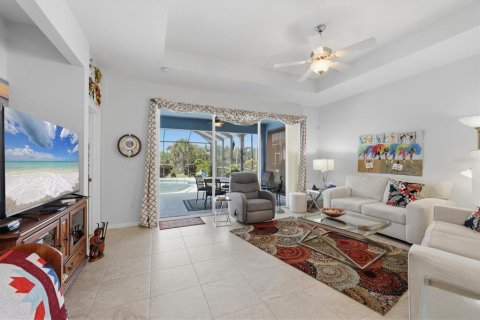 Villa ou maison à vendre à Port Charlotte, Floride: 3 chambres, 195.56 m2 № 2284734 - photo 7