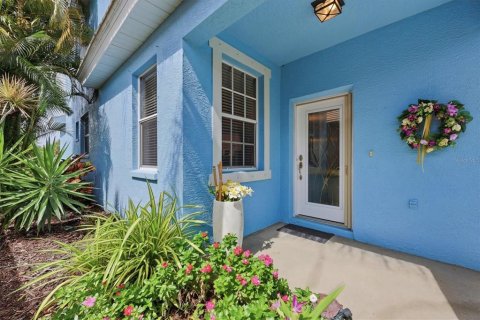 Villa ou maison à vendre à Port Charlotte, Floride: 3 chambres, 195.56 m2 № 2284734 - photo 4