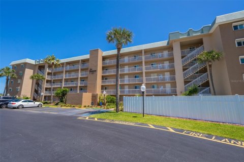 Copropriété à vendre à Indialantic, Floride: 2 chambres, 101.26 m2 № 2093061 - photo 25