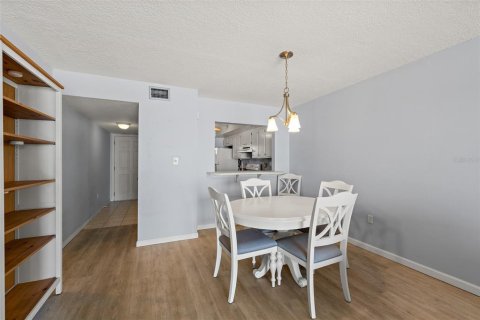Copropriété à vendre à Indialantic, Floride: 2 chambres, 101.26 m2 № 2093061 - photo 12