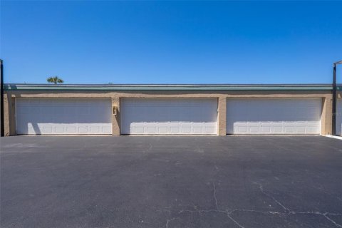 Copropriété à vendre à Indialantic, Floride: 2 chambres, 101.26 m2 № 2093061 - photo 27