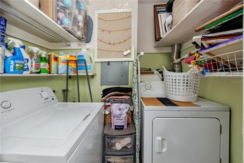 Condominio en venta en Largo, Florida, 2 dormitorios, 92.9 m2 № 1882845 - foto 19