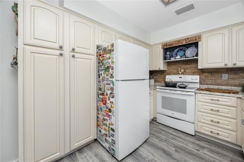 Condominio en venta en Largo, Florida, 2 dormitorios, 92.9 m2 № 1882845 - foto 27