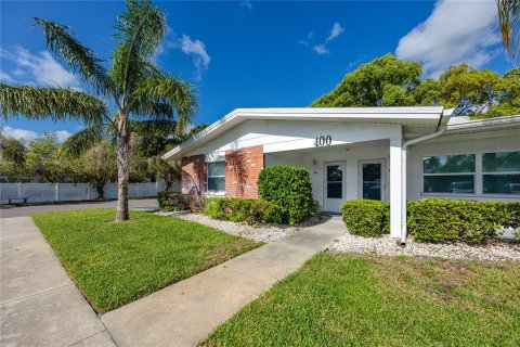 Condominio en venta en Largo, Florida, 2 dormitorios, 92.9 m2 № 1882845 - foto 1