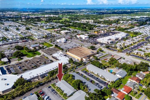Condominio en venta en Largo, Florida, 2 dormitorios, 92.9 m2 № 1882845 - foto 8