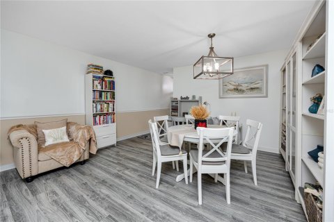 Condominio en venta en Largo, Florida, 2 dormitorios, 92.9 m2 № 1882845 - foto 22