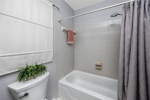 Condominio en venta en Largo, Florida, 2 dormitorios, 92.9 m2 № 1882845 - foto 15