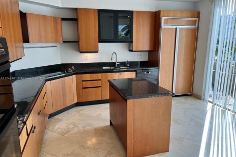 Copropriété à vendre à Sunny Isles Beach, Floride: 2 chambres, 147.71 m2 № 1934250 - photo 9