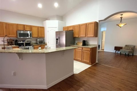 House in Wesley Chapel, Florida 4 bedrooms, 172.98 sq.m. № 2394144 - photo 5