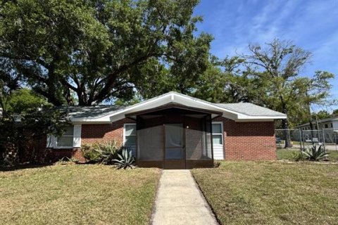 Casa en Sanford, Florida 4 dormitorios, 159.88 m2 № 2379292