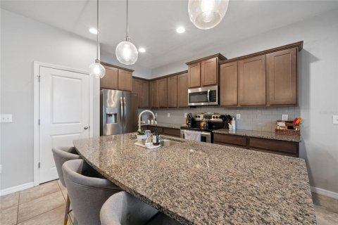 Touwnhouse à vendre à Sarasota, Floride: 3 chambres, 160.16 m2 № 2341569 - photo 8