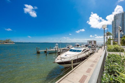 Condo in Miami, Florida, 2 bedrooms  № 1764136 - photo 20