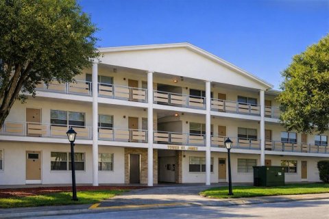 Condo à Largo, Floride, 1 chambre  № 2317409