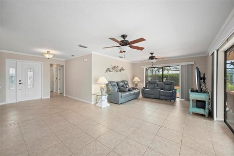 Villa ou maison à vendre à Punta Gorda, Floride: 3 chambres, 217.02 m2 № 2148154 - photo 9