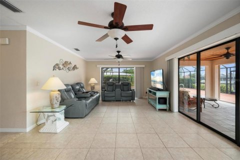 Villa ou maison à vendre à Punta Gorda, Floride: 3 chambres, 217.02 m2 № 2148154 - photo 8