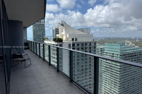 Condo à Miami, Floride, 3 chambres  № 2079816