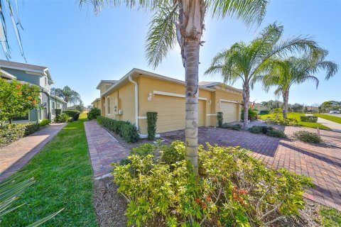 Adosado en venta en Sun City Center, Florida, 2 dormitorios, 154.96 m2 № 1828400 - foto 2