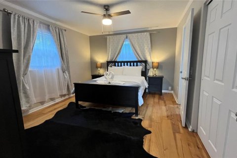 Villa ou maison à vendre à Tampa, Floride: 4 chambres, 120.4 m2 № 2267007 - photo 21
