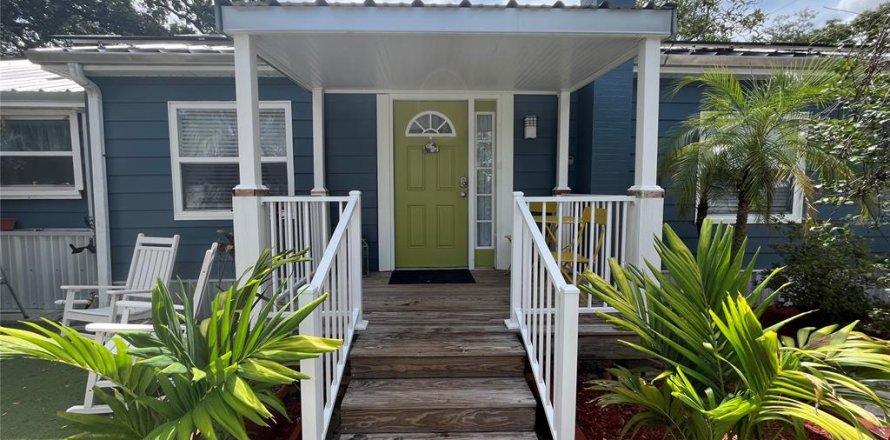 Villa ou maison à Tampa, Floride 4 chambres, 120.4 m2 № 2267007