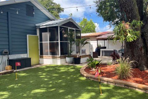 Villa ou maison à vendre à Tampa, Floride: 4 chambres, 120.4 m2 № 2267007 - photo 27