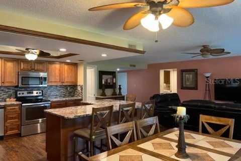 Copropriété à louer à Punta Gorda, Floride: 2 chambres, 140.84 m2 № 1554601 - photo 13