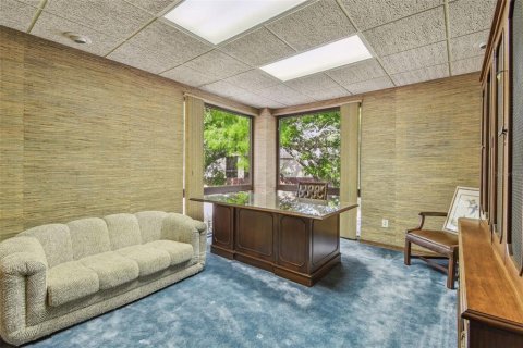 Commercial property in Brandon, Florida 135.64 sq.m. № 1614965 - photo 17