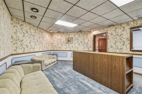 Commercial property in Brandon, Florida 135.64 sq.m. № 1614965 - photo 5