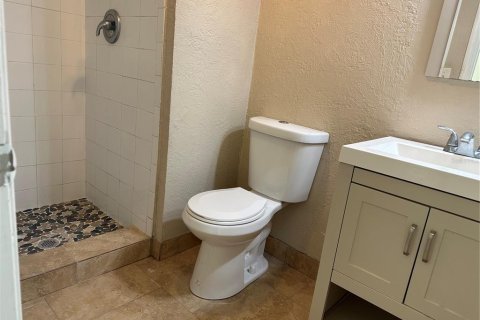 Condo in Sarasota, Florida, 2 bedrooms  № 1722064 - photo 15