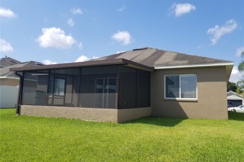 Villa ou maison à louer à Wesley Chapel, Floride: 3 chambres, 143.44 m2 № 2402845 - photo 6