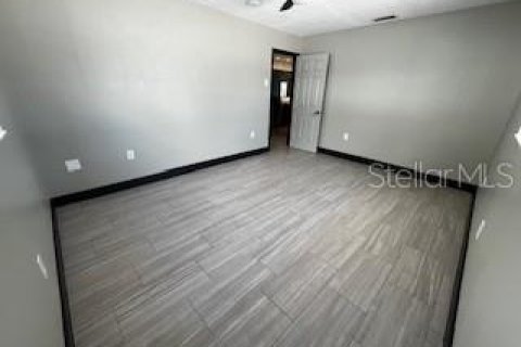 House in Venice, Florida 3 bedrooms, 153.85 sq.m. № 1858284 - photo 12