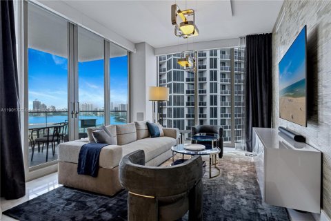 Copropriété à vendre à Sunny Isles Beach, Floride: 4 chambres, 358.05 m2 № 1951757 - photo 20