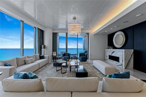 Copropriété à vendre à Sunny Isles Beach, Floride: 4 chambres, 358.05 m2 № 1951757 - photo 2