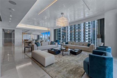 Copropriété à vendre à Sunny Isles Beach, Floride: 4 chambres, 358.05 m2 № 1951757 - photo 6