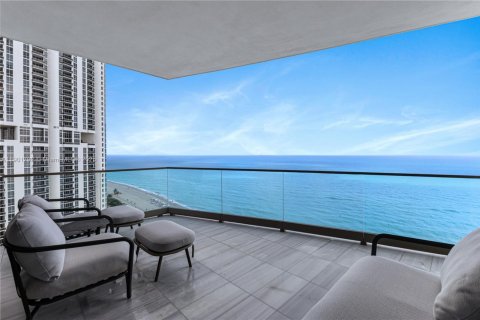Copropriété à vendre à Sunny Isles Beach, Floride: 4 chambres, 358.05 m2 № 1951757 - photo 27