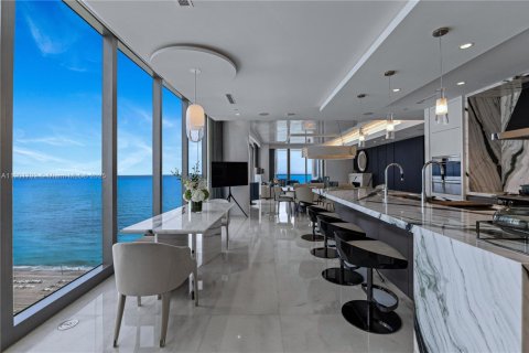 Copropriété à vendre à Sunny Isles Beach, Floride: 4 chambres, 358.05 m2 № 1951757 - photo 9