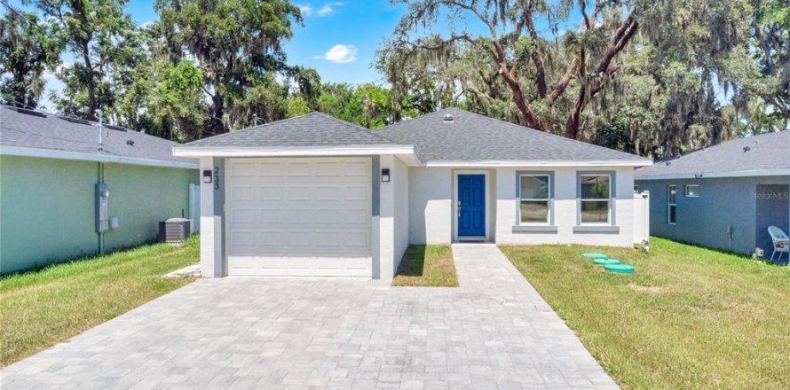 Casa en Apopka, Florida 3 dormitorios, 140.75 m2 № 2322296
