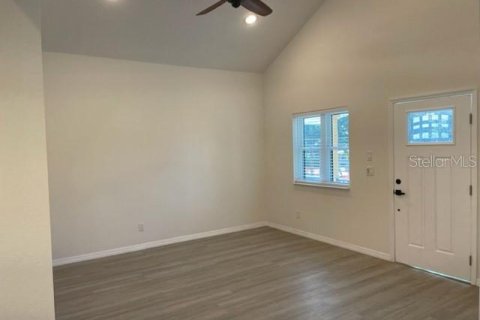 Apartment in Clearwater, Florida 3 bedrooms, 103.12 sq.m. № 2238228 - photo 8