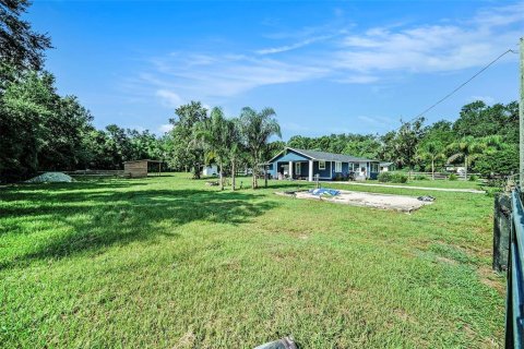 House in Dade City, Florida 3 bedrooms, 98.1 sq.m. № 1854237 - photo 13