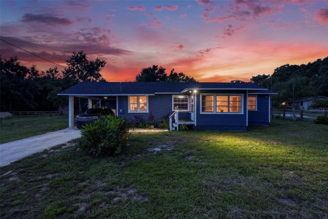 House in Dade City, Florida 3 bedrooms, 98.1 sq.m. № 1854237 - photo 1
