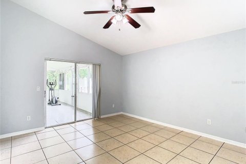 House in Orlando, Florida 3 bedrooms, 145.95 sq.m. № 1277729 - photo 20